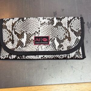 MJ Makeup Junkie Snake Print Sunglass case